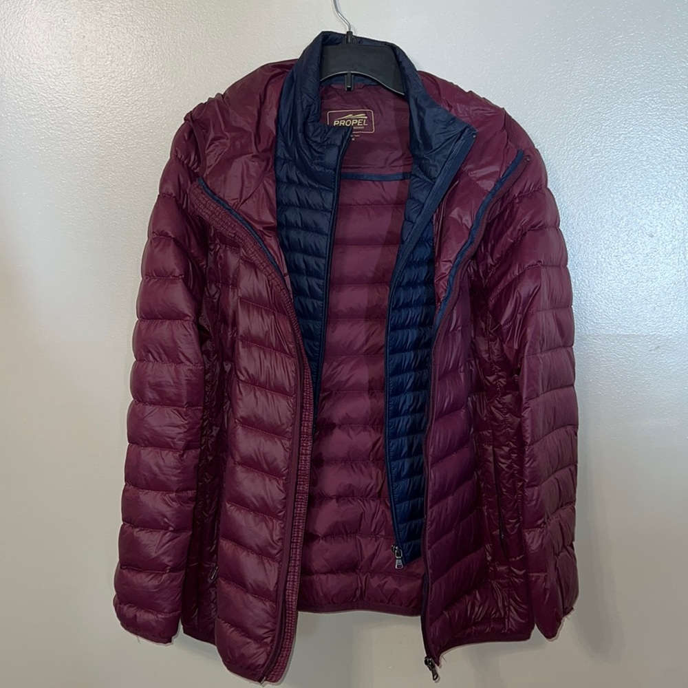 Propel Bass Light puffer jacket